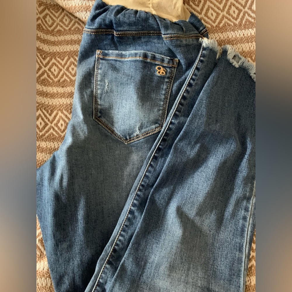 Maternity jeans distressed bottom